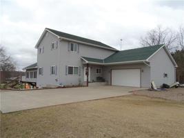 1104 Evergreen Court