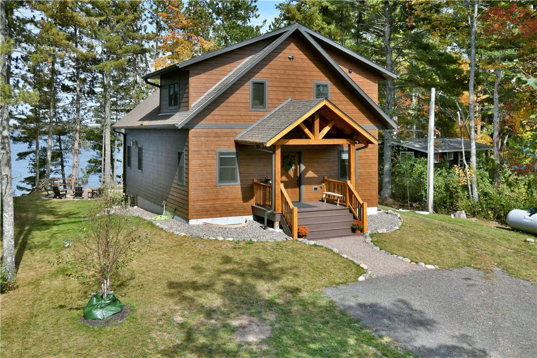 Image 2: Facsimile Photo (Photo is of similar built house b