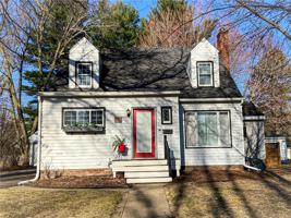 115 13th Street SE