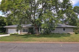 1021 N Shore Drive