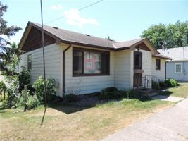 1105 Foster Street