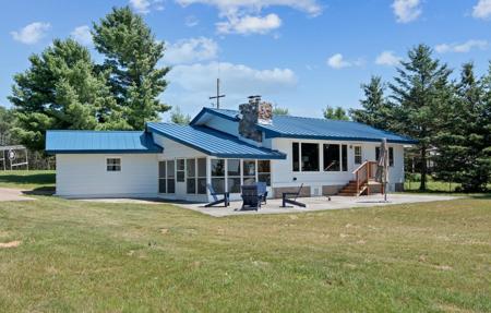 303 E Lake Drive