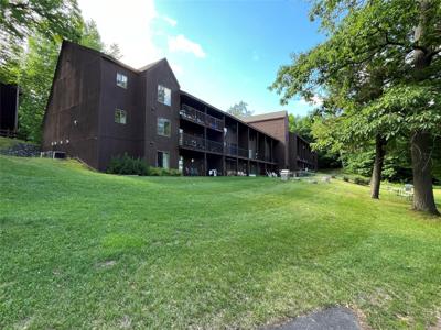 42910 Lakewoods Drive