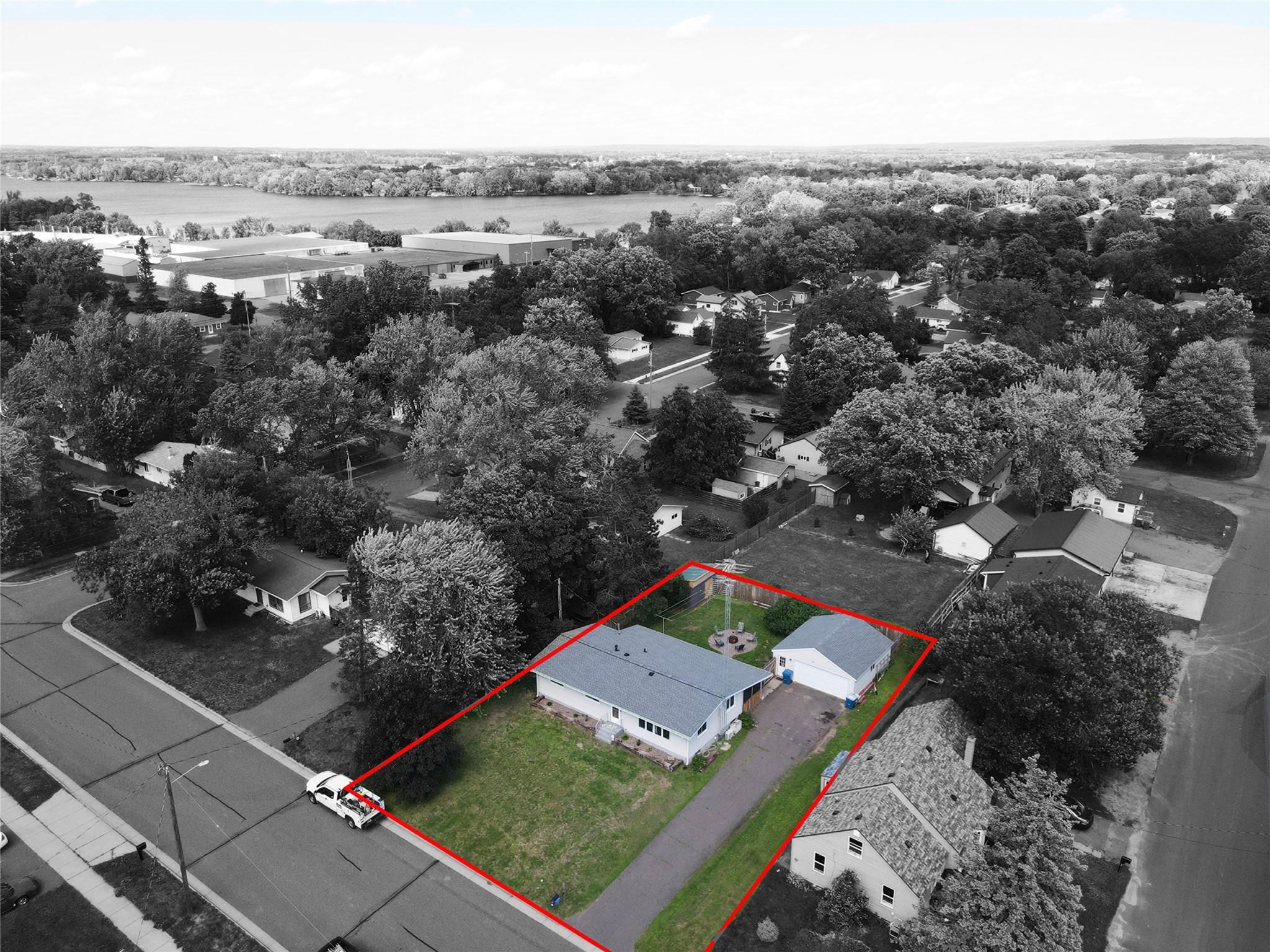 Image 2: Aerial with Approximate Lot Lines