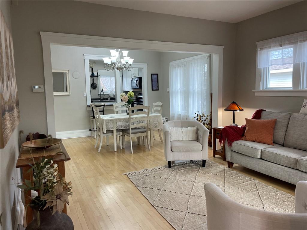 Image 4: Wonderful, open layout