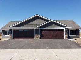 2824 Camelot Circle