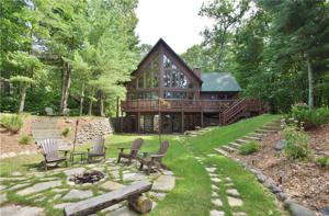 7099 N Thoroughfare Road