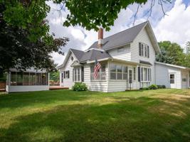 909 2nd Street