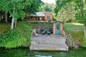 6426 W Lakeshore Drive