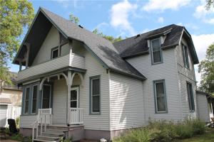 109 Saint Louis Street