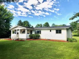 700 N Hinman