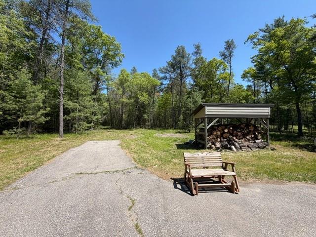 Image 4: wood shed