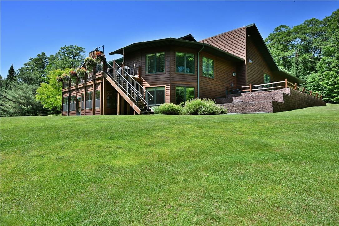 Image 3: Elegant and Sophisticated