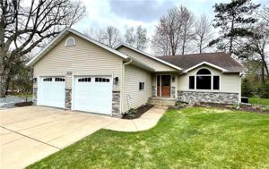 2908 N Plum Tree Circle