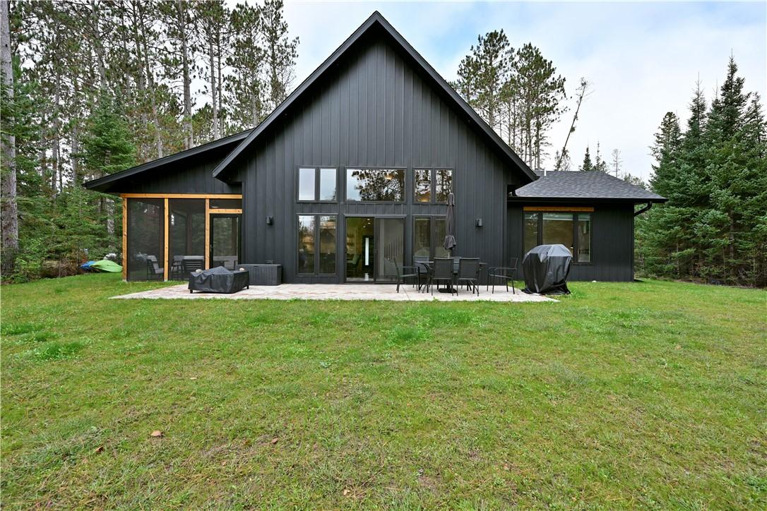 Image 1: Facsimile Photo (Photo is of similar built house b