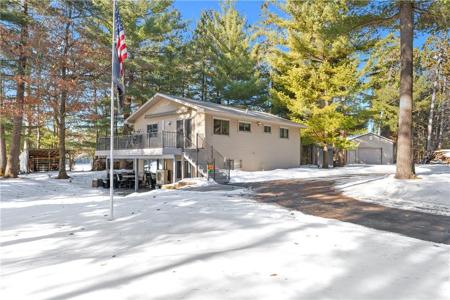 2975 Long Lake Road