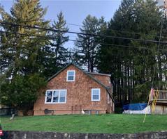 9762 North Shore Road