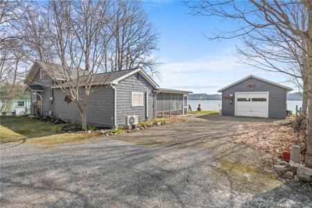 3573 Brandy Bay Lane