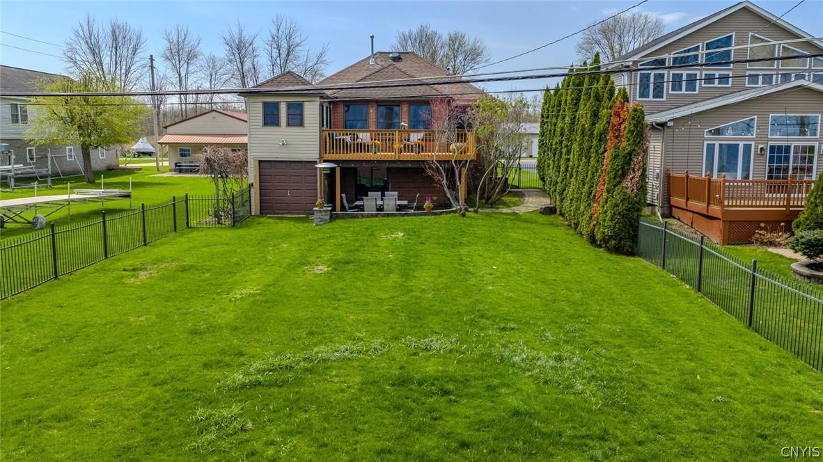 Image 2: Offering endless views of Oneida Lake!