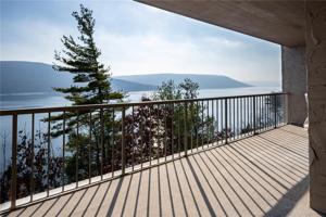 120 Cliffside Drive