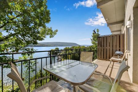 7 Cliffside Drive