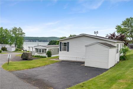 4795 E Lake Rd #32