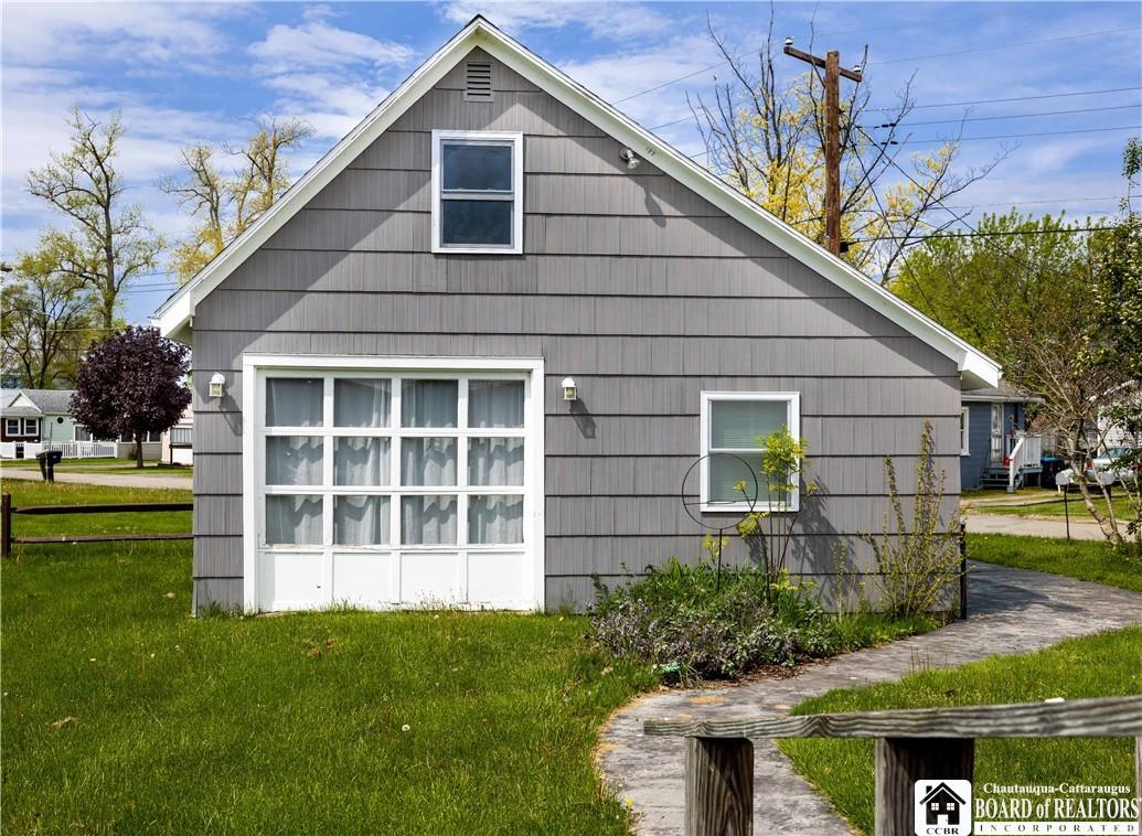 Image 2: back house