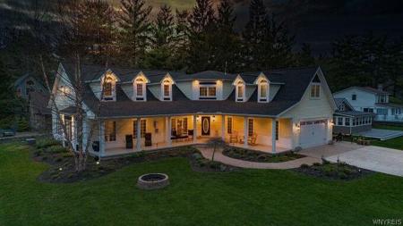 8097 Lakeshore Drive