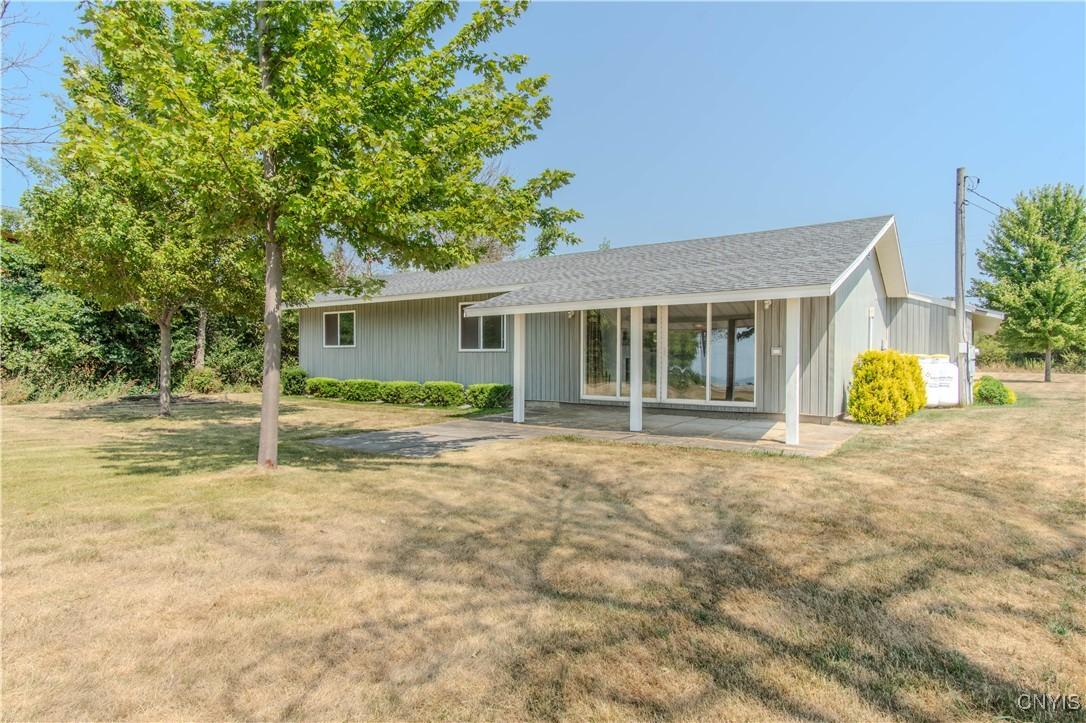 Image 3: Back of Home Facing Lake Ontario