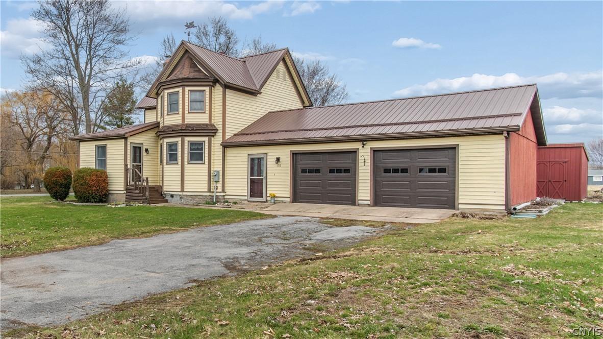 Image 1: Cape Vincent Village Home on Generously Sized Lot