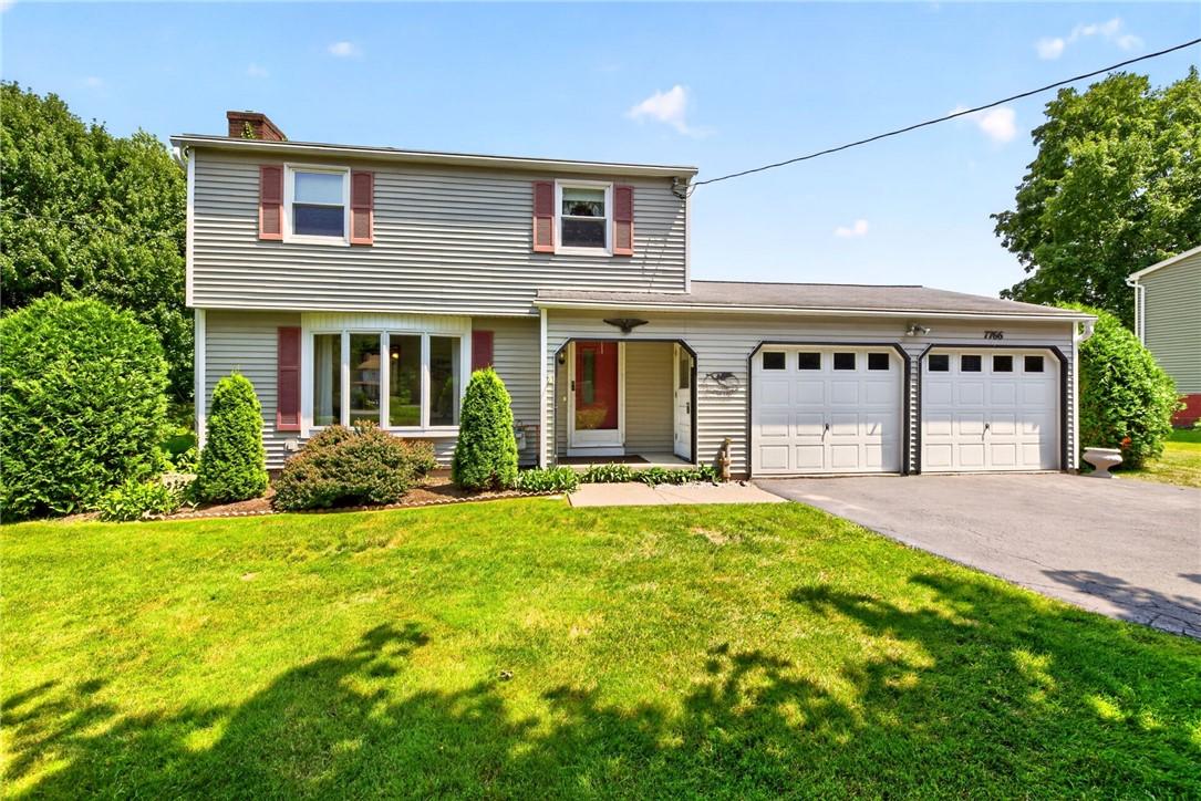 Image 1: Charming colonial in Historic Pultneyville!
