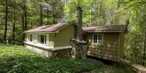 181 Hemlock