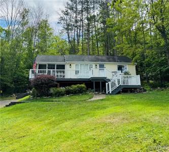 8566 Noontide Road