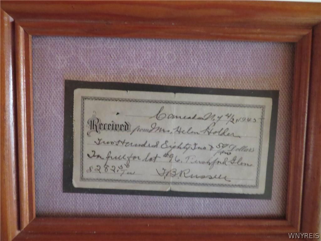 Image 2: Receipt for lot in 1945