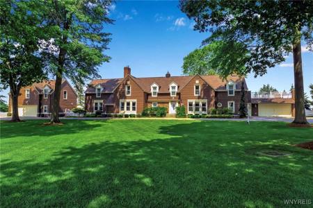 7110 Lake Shore Road
