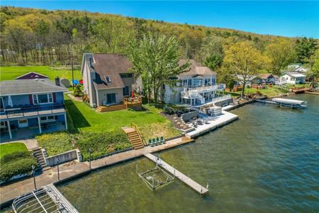 6097 Southwest Shores