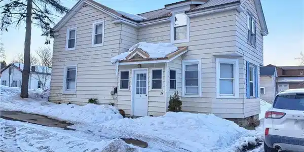 24 Valley Street