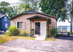 2707 Burlingame Road