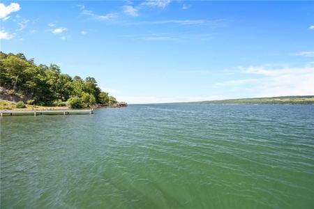 4 Red Cedar Falls Lane