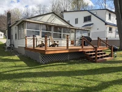 5162 Blue Heron Way