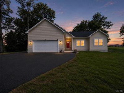 5101 W Lake Road