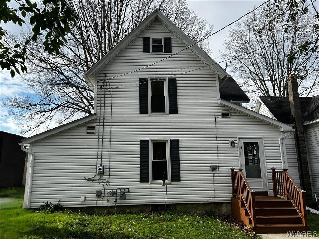 Image 2: Front