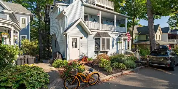 28 Ramble Avenue