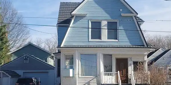 39 Alburtus Avenue