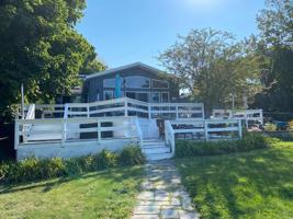 321 Cliffside Drive