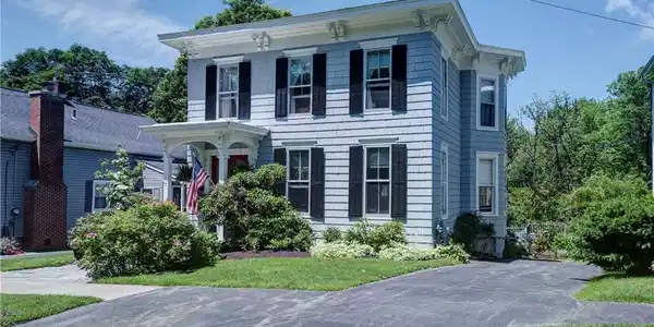 17 Onondaga Street