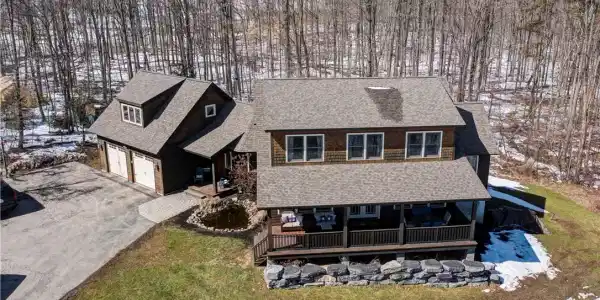 1225 Hencoop Road
