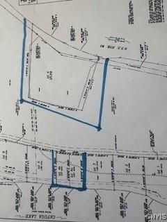 Image 3: Survey of lot.