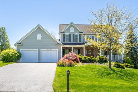 4543 Ridge Rd