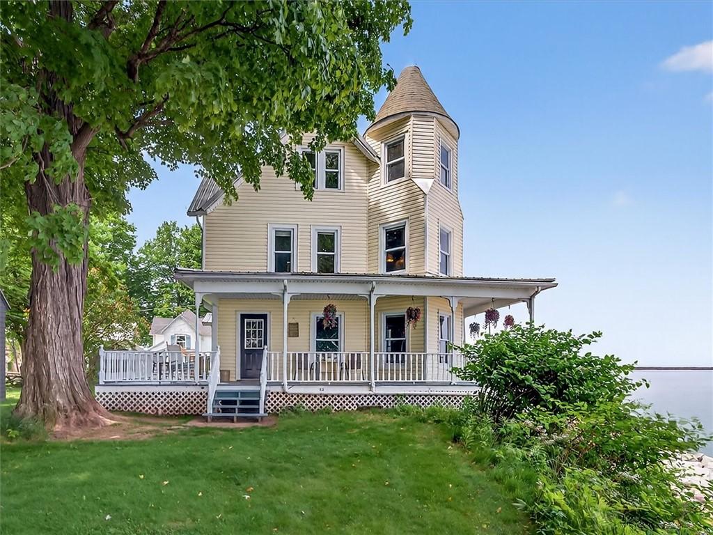 Image 4: Almost 1,800sf, 4 Bedroom, 2 Bathroom House On The